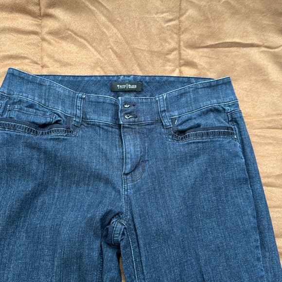 Trouser Leg Dress Jeans. Dark wash - Picture 2 of 5